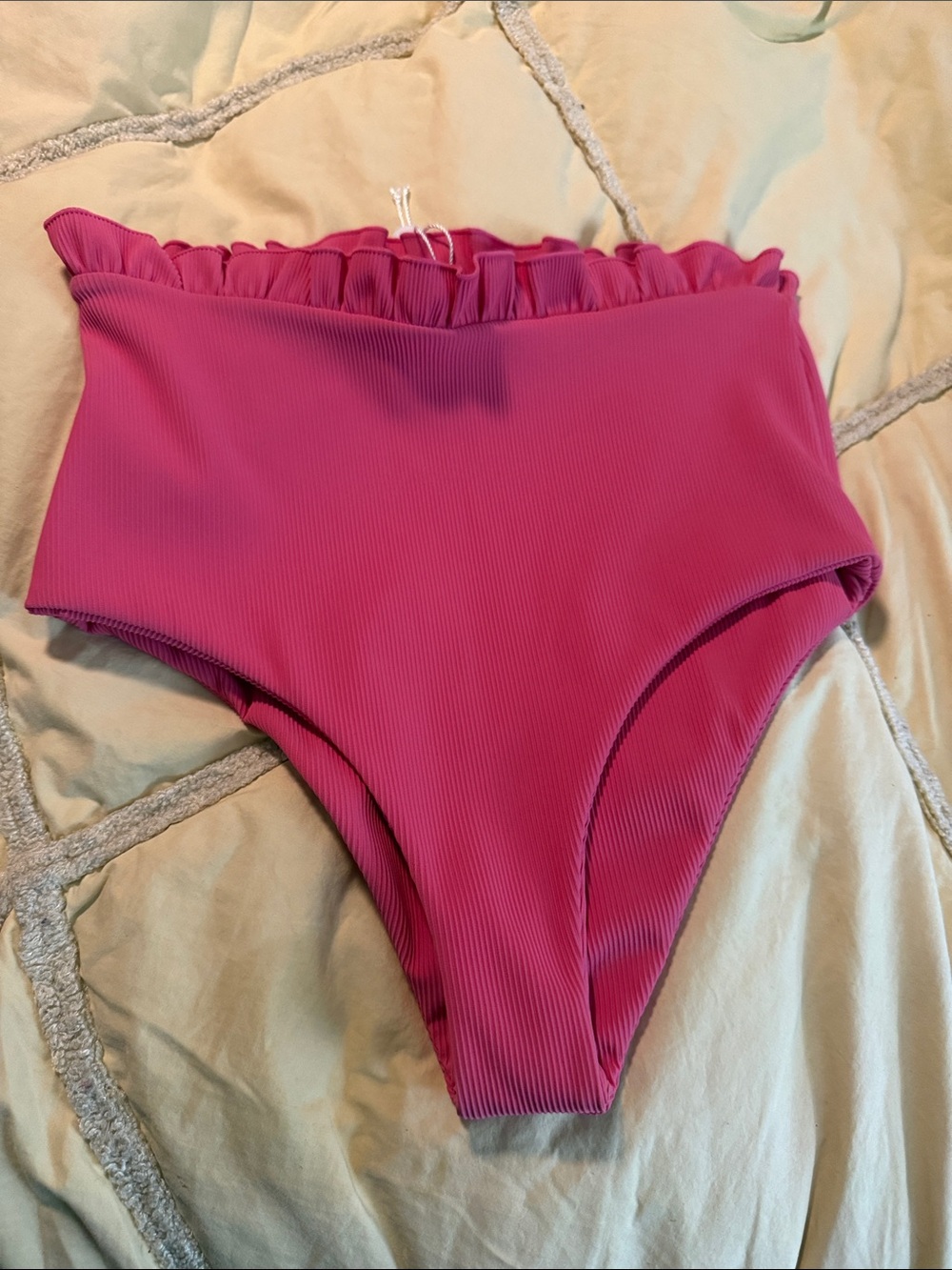 Free people Citrine women high-Waisted 2 pc Ruffle Bikini Set - Pink - Picture 12 of 15
